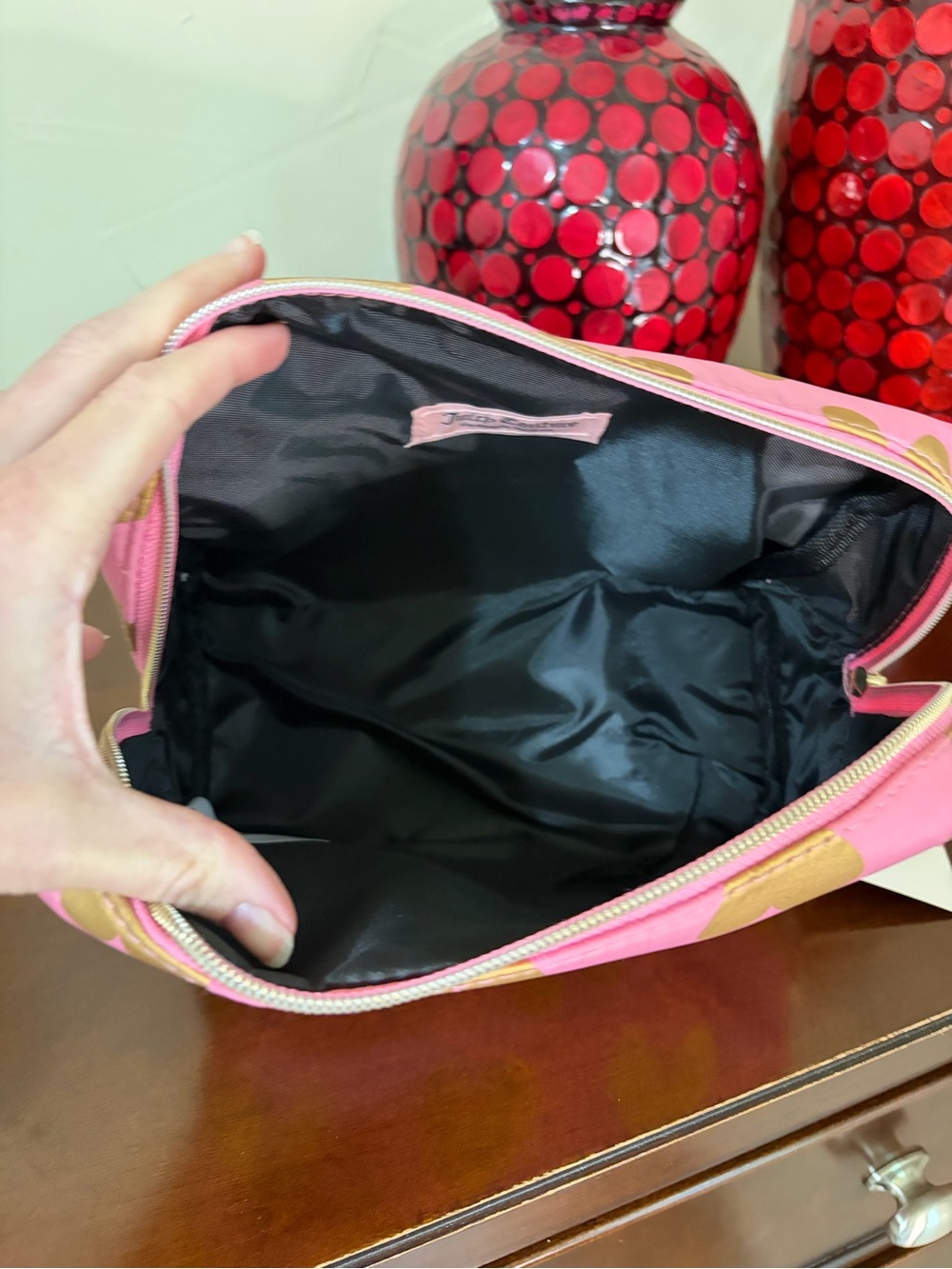 Juicy Couture Pink Cosmetic Pouch with Gold Heart Motif and Travel Bottle - Picture 10 of 17